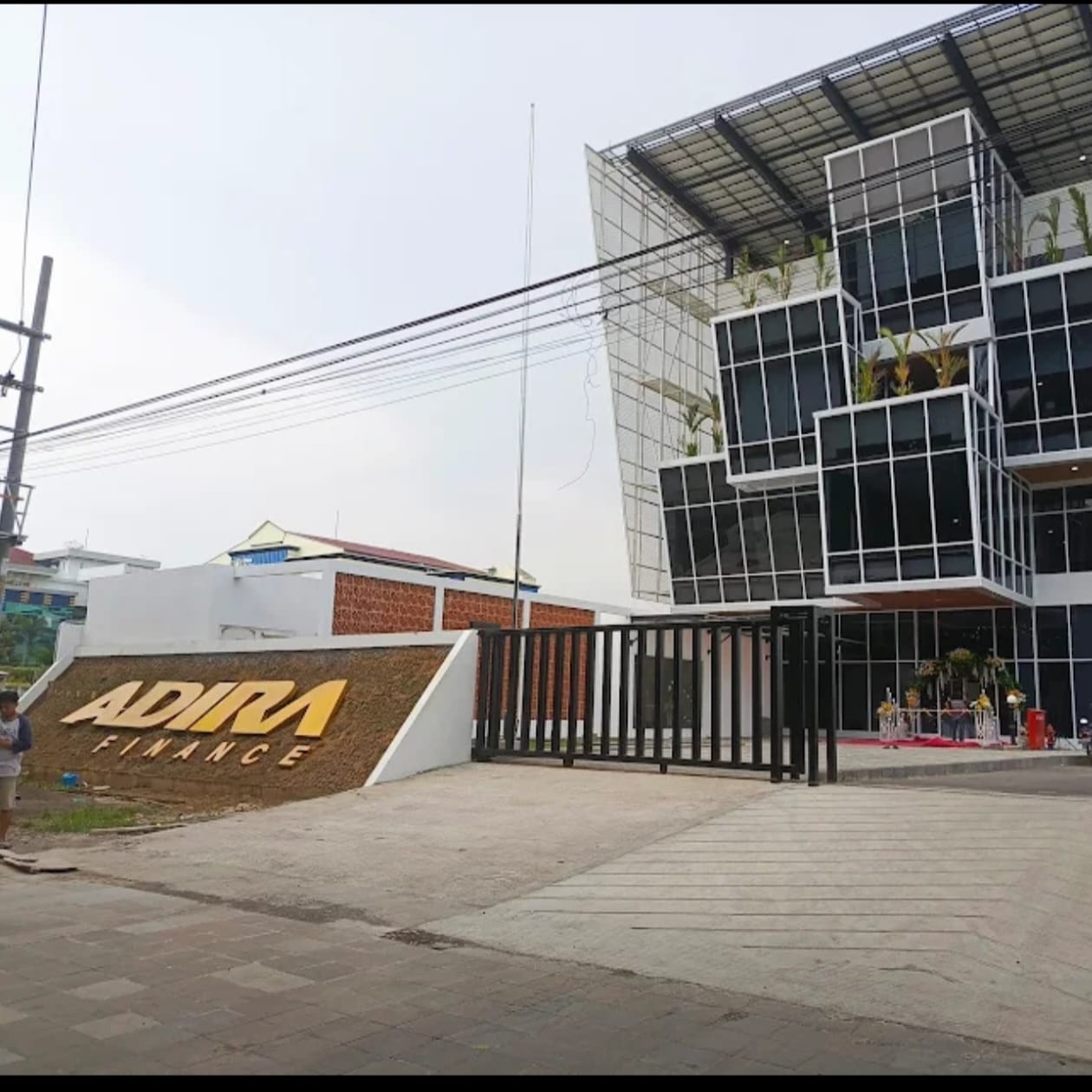 Adira Finance Juanda Sidoarjo